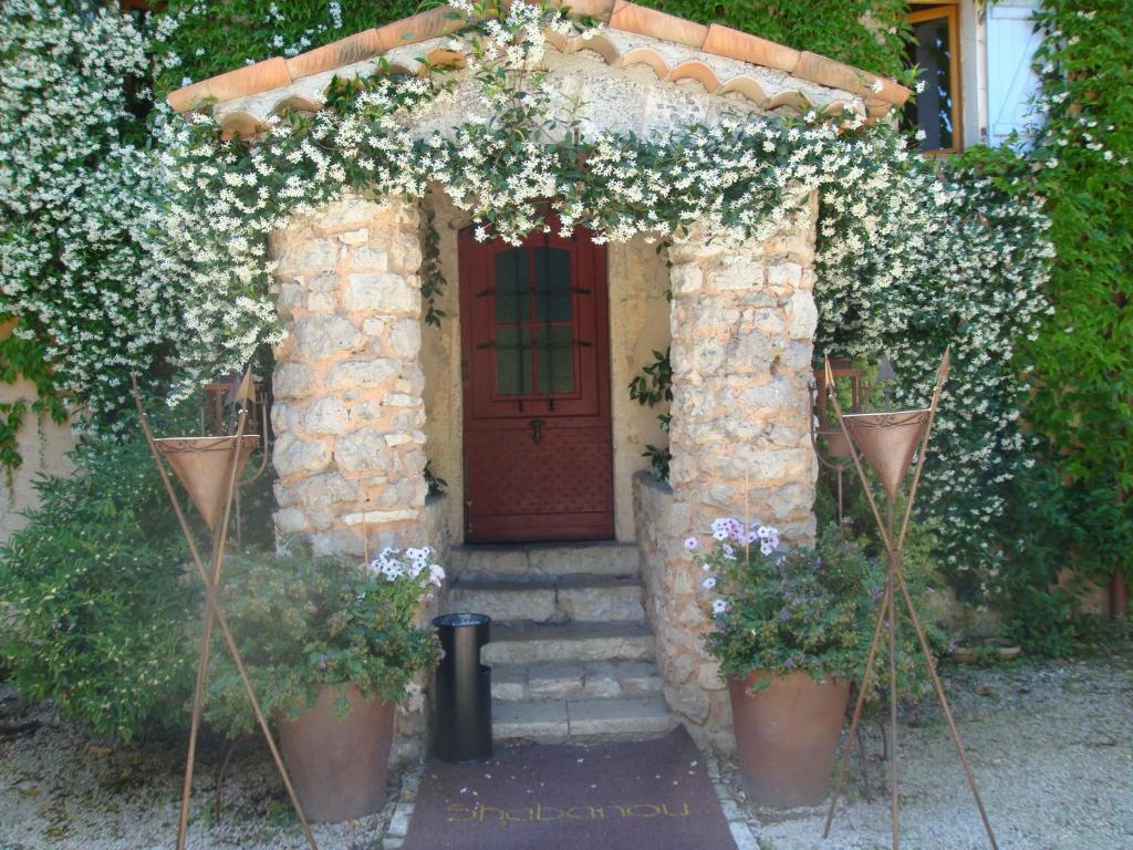 Bed and Breakfast Le Mas Shabanou Roquefort Les Pins Exteriér fotografie