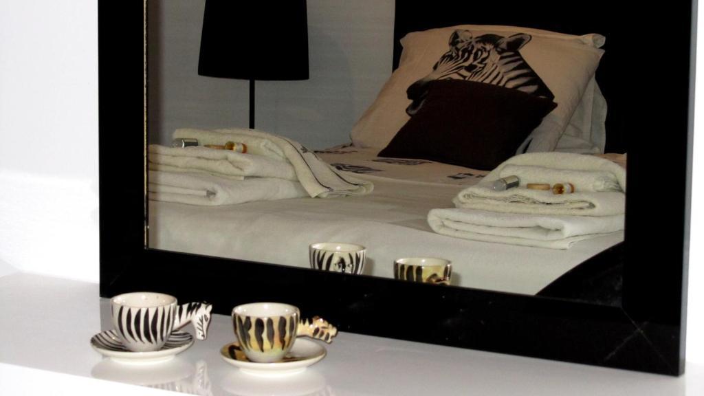 Bed and Breakfast Le Mas Shabanou Roquefort Les Pins Pokoj fotografie
