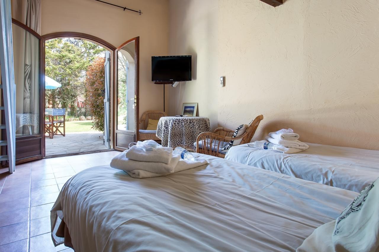 Bed and Breakfast Le Mas Shabanou Roquefort Les Pins Exteriér fotografie